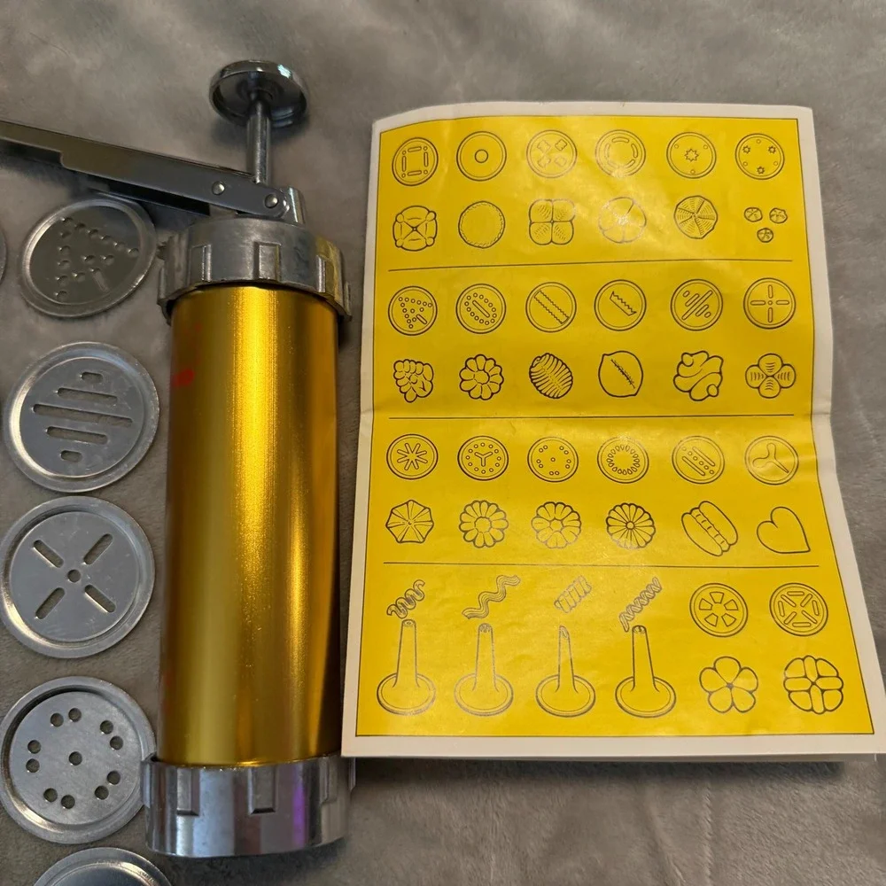 Vintage Marcato Atlas Biscuits Cookie Press Set 20 Discs Made‎ in Italy